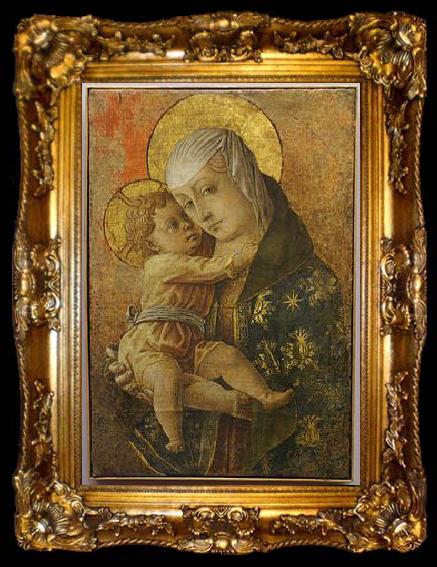framed  Carlo Crivelli Madonna with Child, ta009-2
